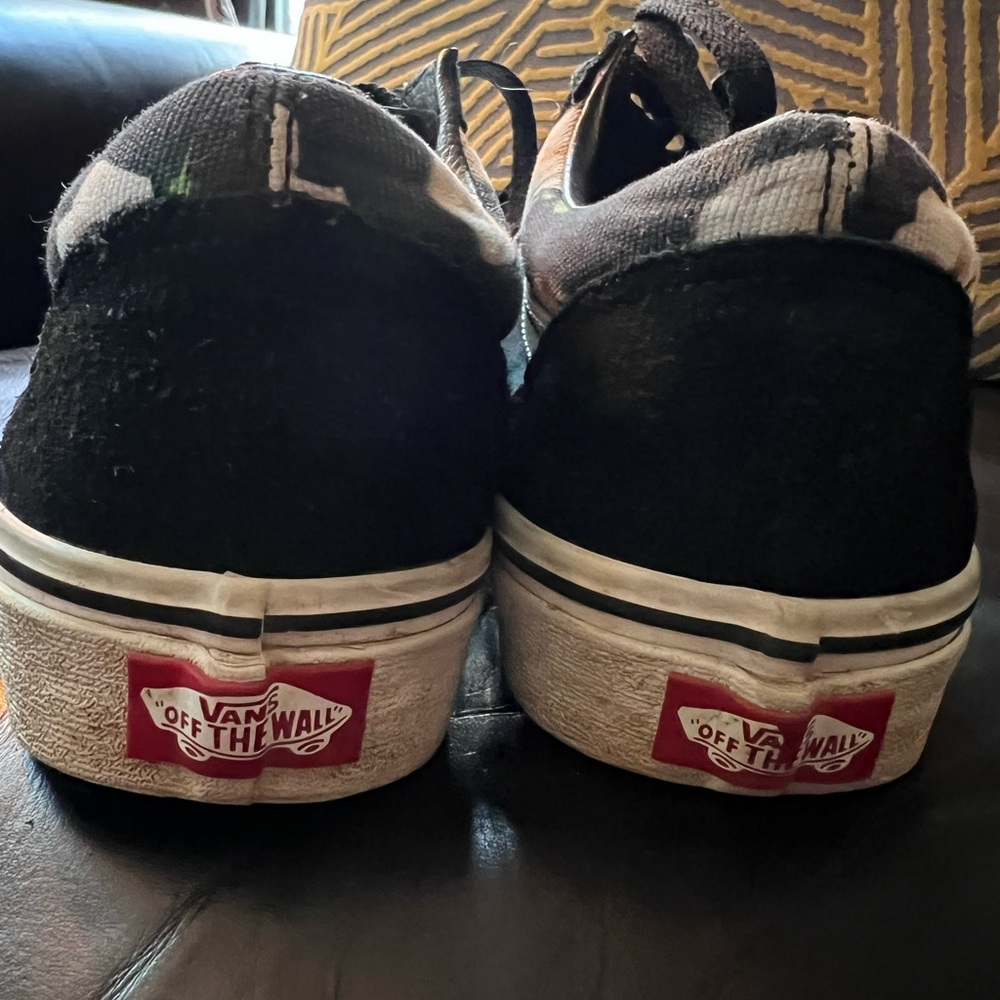Vans Black and White Floral Sneakers - Picture 3 of 5
